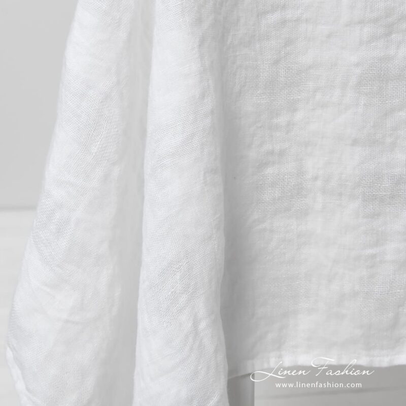 PORTO white linen tablecloth in transparent checks