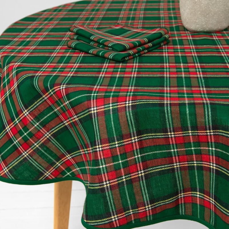 Linen cotton round/oval checked green tablecloth table