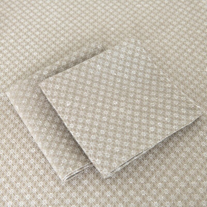 Round/oval linen cotton beige tablecloth with matching napkins