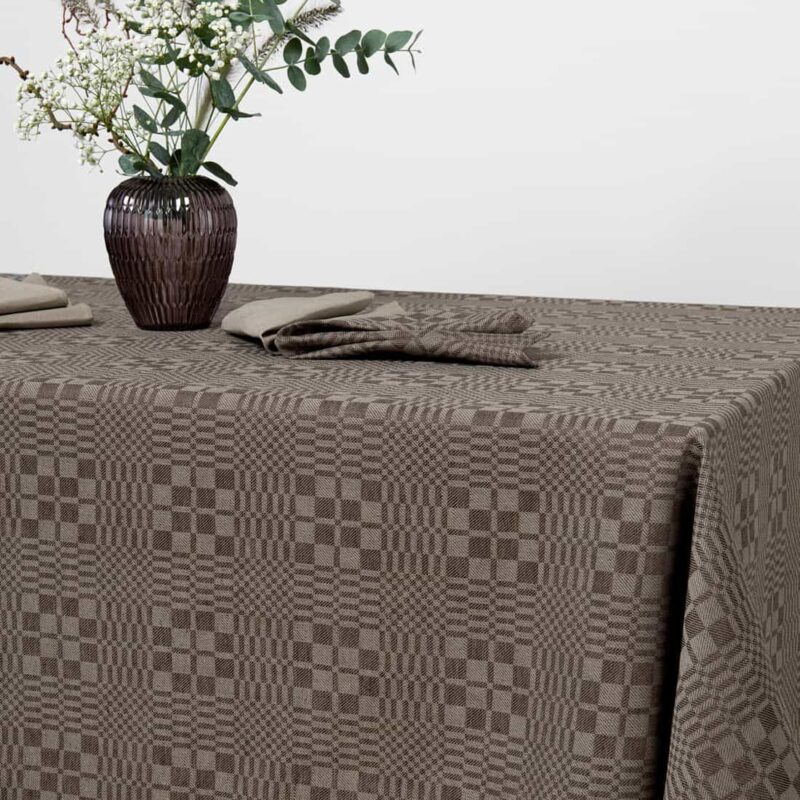 WILLOW linen cotton brown tablecloth, traditional check pattern