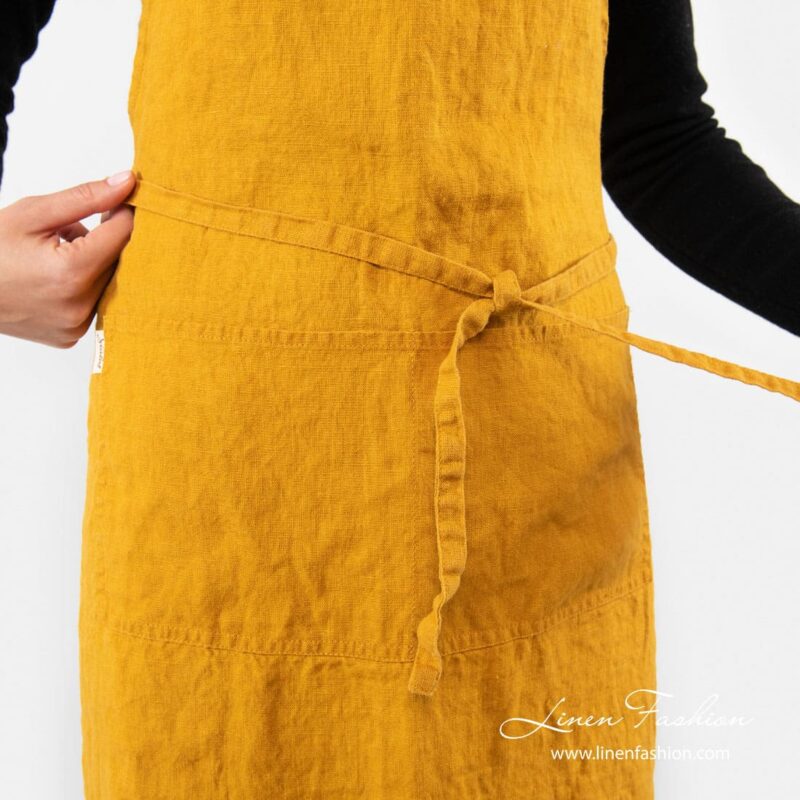 100% linen apron in yellow color, gamma.