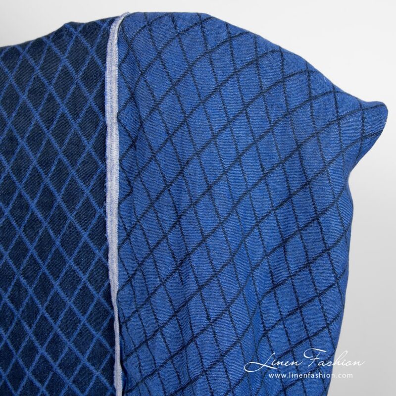 Blue double-sided linen fabric in rhombuses, specially washed to increase softness