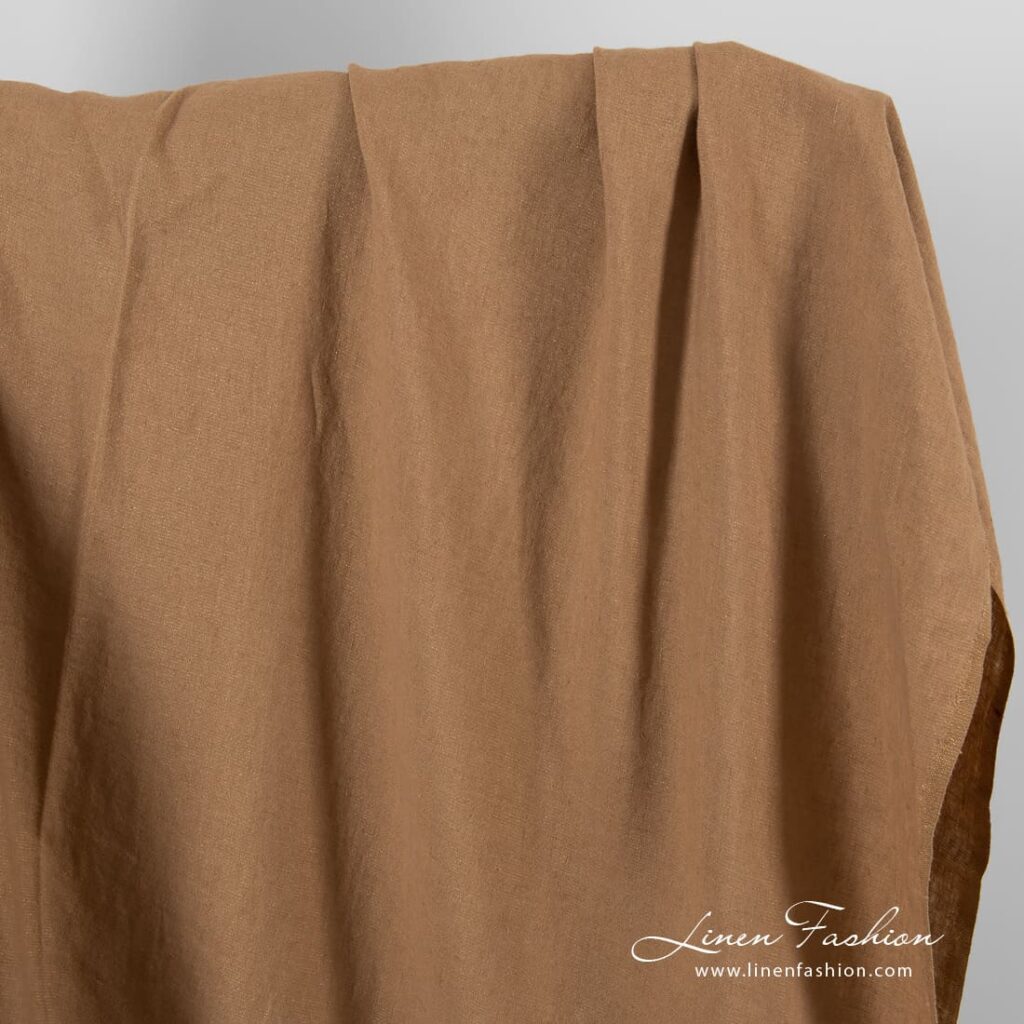 Light brown linen fabric with golden lurex