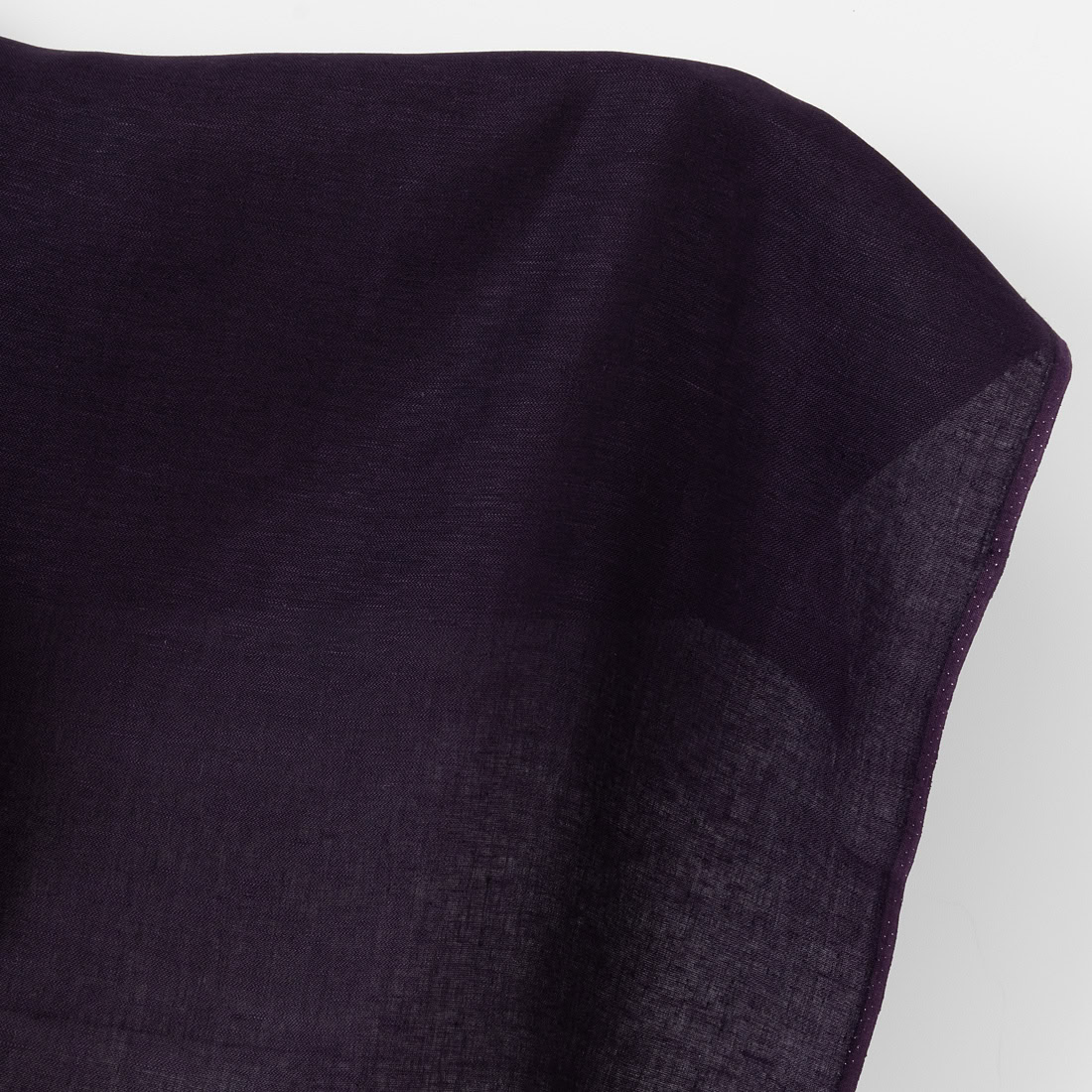 Linen fabric black-violet satin