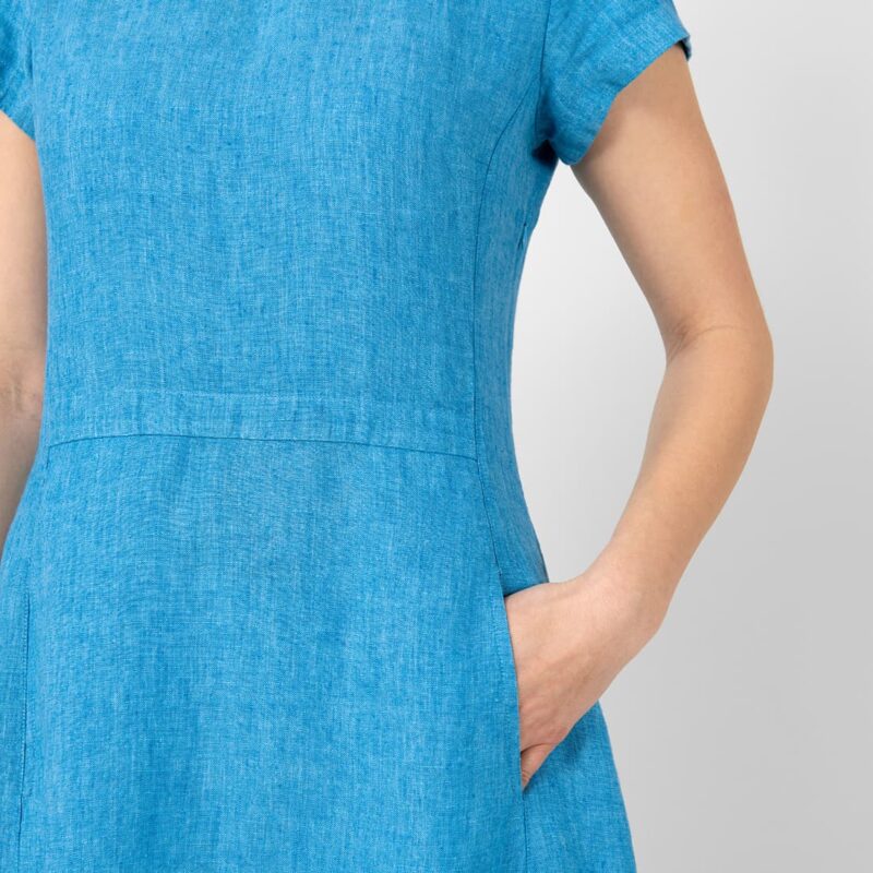 Blue linen dress with pockets