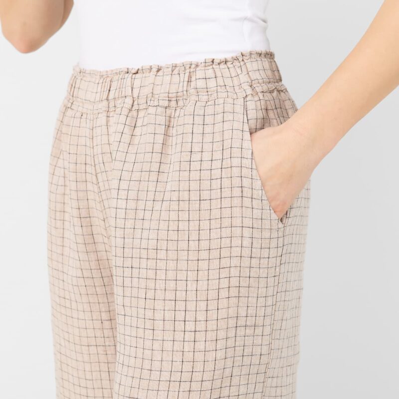 Checked linen brownish pants, with pockets