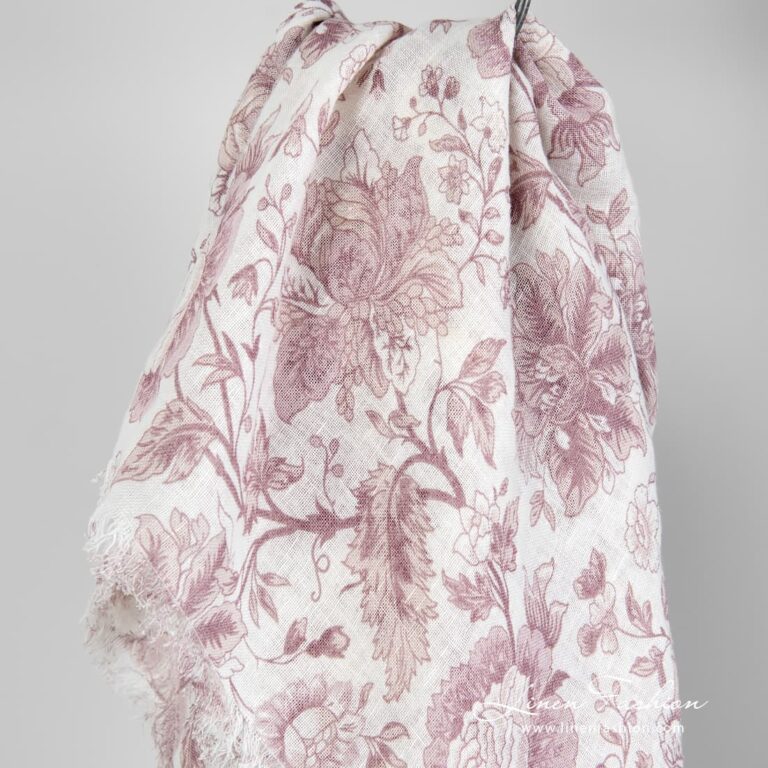 GARDENIA rosy scarf.