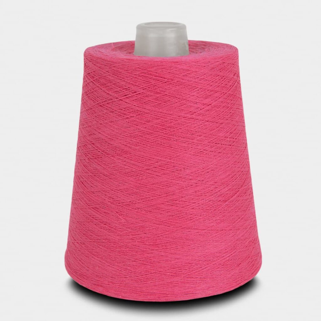 Cotton yarn fuchsia