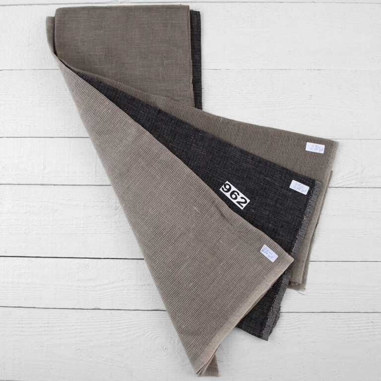Linen Fabric Cuts, Set No. 962
