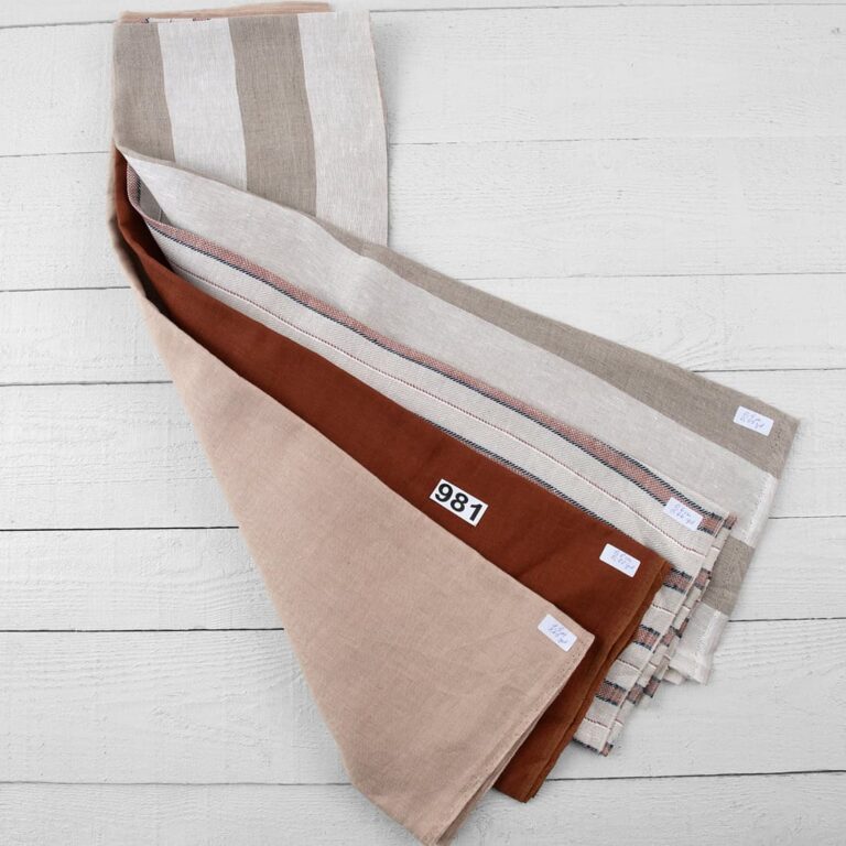 Linen Fabric Cuts, Set No. 981